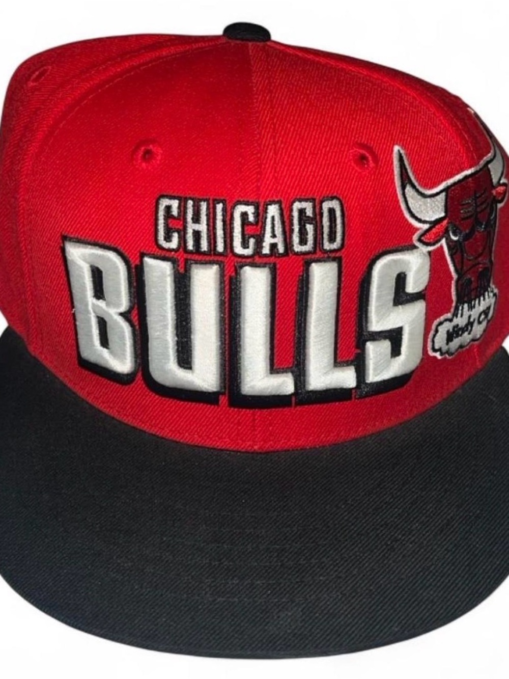 Chicago Bulls Red and Black Snapback Hat Brand New